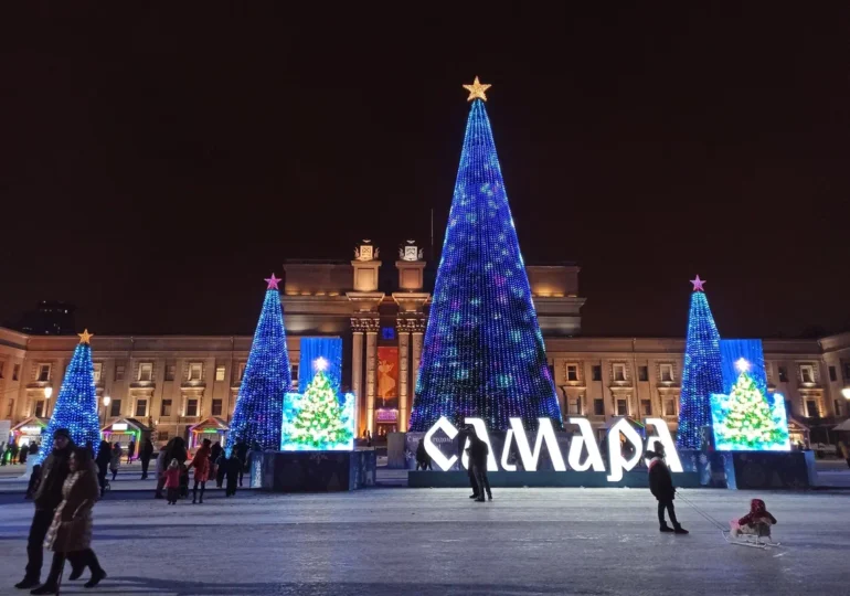 В Самаре на площади Куйбышева отменили ледовое представление