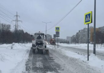 Ночью 5 января снег в Самаре будут чистить автопоезда