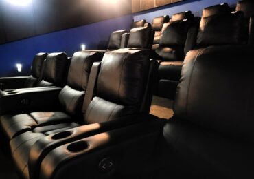 Россияне рассказали, что предпочитают смотреть на Старый Новый год