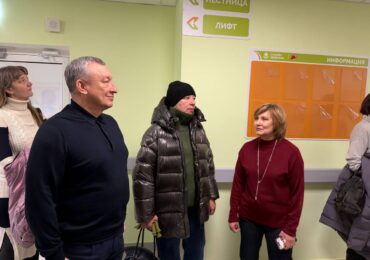 Александр Фетисов посетил новую детскую поликлинику в Октябрьском районе Самары