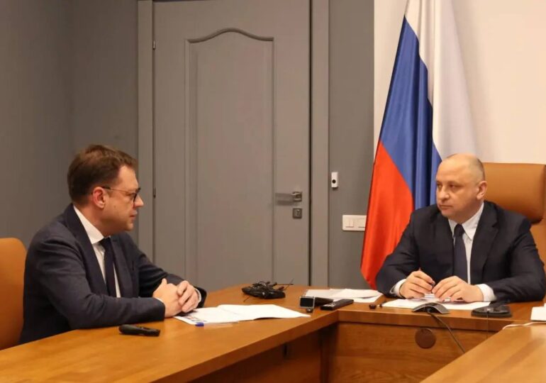 В Самаре обсудили развитие районных больниц и профилактику заболеваний