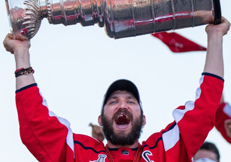 Александр Овечкин забросил 919-ю шайбу