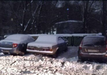 В Самаре активизировали свою работу по составлению протоколов на автомобилистов, мешающих вывозу ТКО