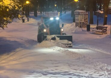 В Самаре большое внимание уделяют уборке парковых зон от снега