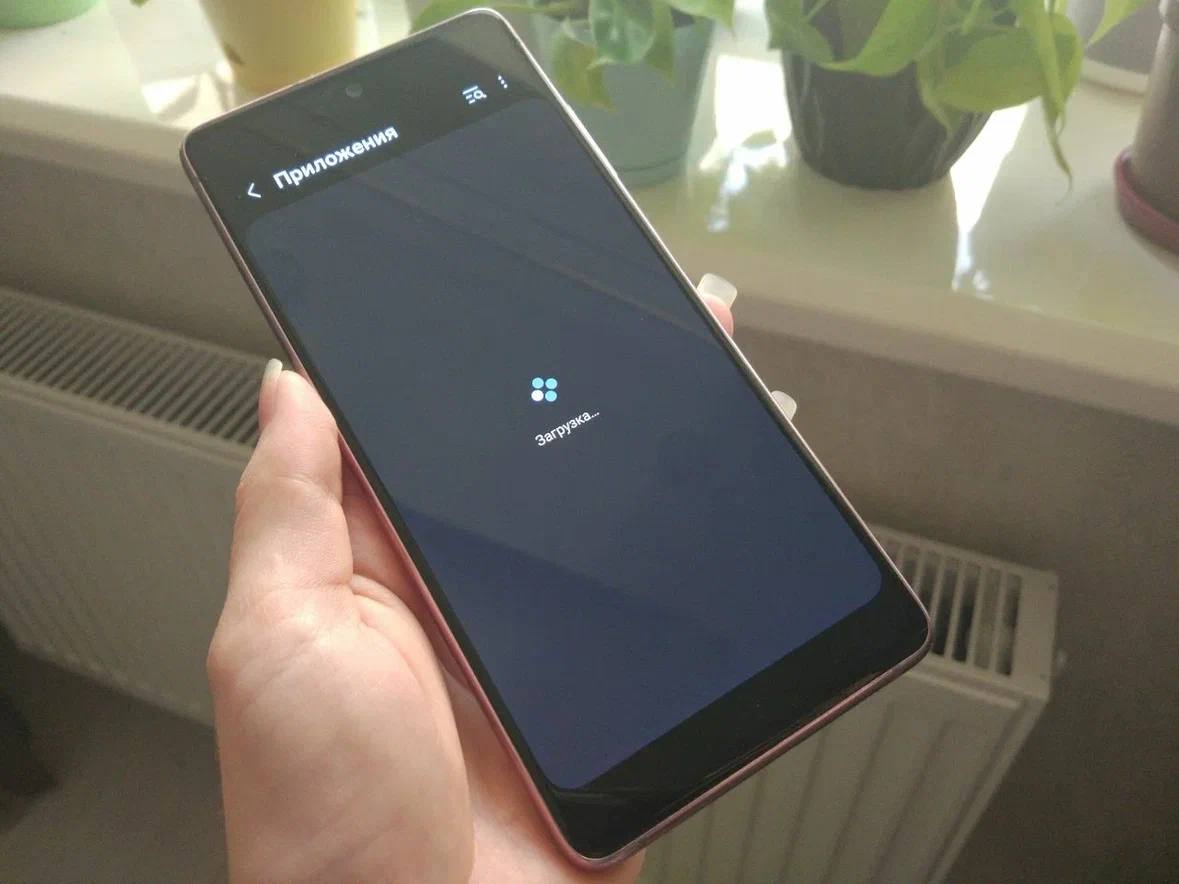 WhatsApp* перестал быть доступен в России