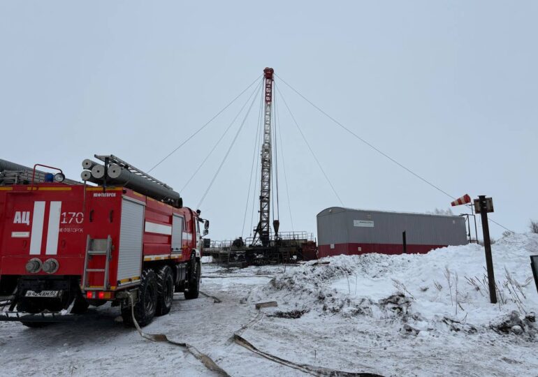 Стала известна причина пожара на нефтяной скважине в Нефтегорском районе