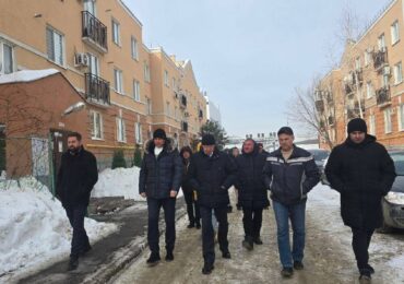 В Крутых Ключах проверили состояние придомовых территорий и кровель