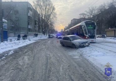 В Промышленном районе Самары водитель иномарки сбил пенсионера