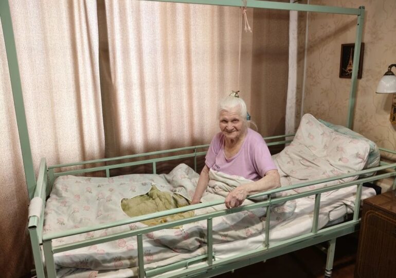 Жительнице Самары Серафиме Знаменской исполнилось 100 лет