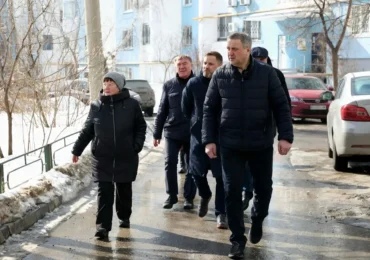 Иван Носков посетил с объездом Железнодорожный район