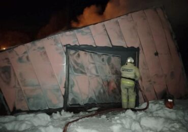 В Самарской области потушили пожар на площади 70 кв. м