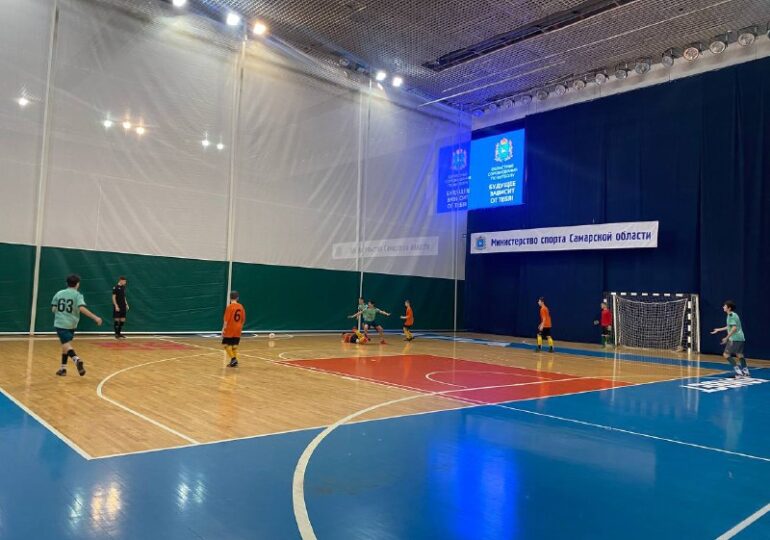 Самарцы участвуют в соревнованиях по футболу для детей-сирот