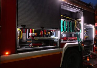 В Самаре в пожаре пострадали женщина и восьмилетняя девочка