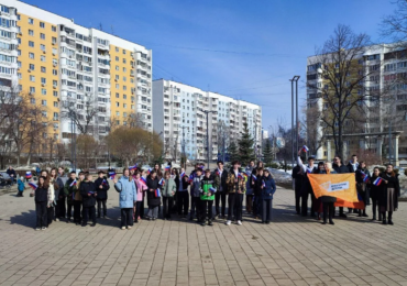 В Самаре прошел флешмоб, посвященный воссоединению Крыма с Россией