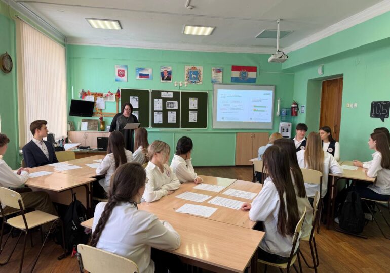 С 1 сентября 2027 года вступит новый стандарт на обучение старшеклассников