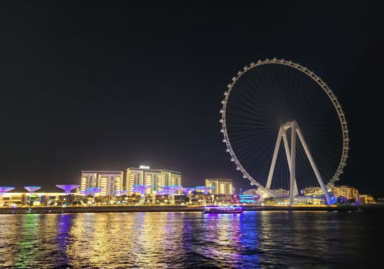 Россиянам рекомендуют воздержаться от поездок в страны Ближнего Востока