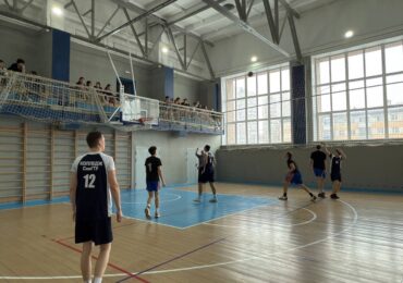 В Самаре студенты участвуют в турнире ПФО по баскетболу
