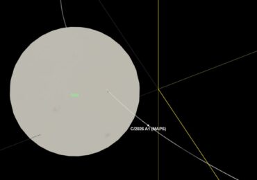 На Солнце 4 апреля упадет метеорит