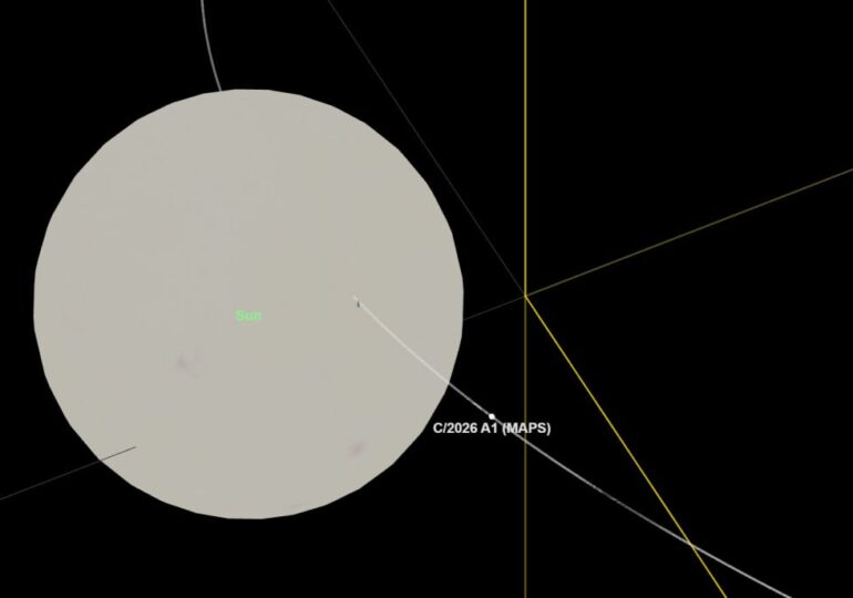 На Солнце 4 апреля упадет метеорит