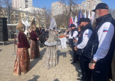 В Самаре отмечают годовщину воссоединения Крыма с Россией