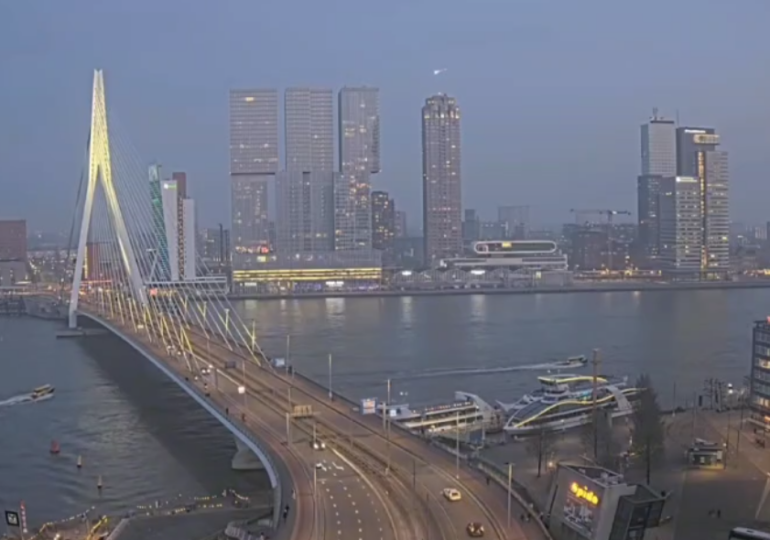 В небе над Европой разрушился крупный метеорит