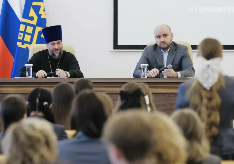 Вячеслав Федорищев встретился со студентами Поволжской академии Святителя Алексия в Тольятти