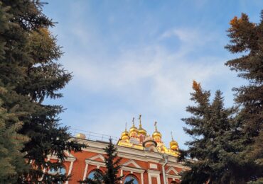 Православные верующие отмечают Благовещение