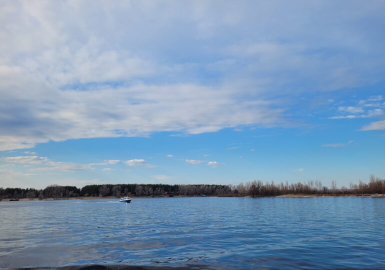Движение на паромной переправе «Самара – Рождествено» приостановили