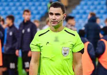 Матч между «Крыльями Советов» и «Ахматом» рассудит Ян Бобровский