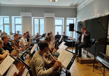 Самарский духовой оркестр готовится ко Дню космонавтики