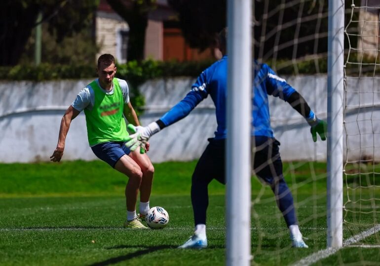 «Крылья Советов» провели предматчевую тренировку в Сочи