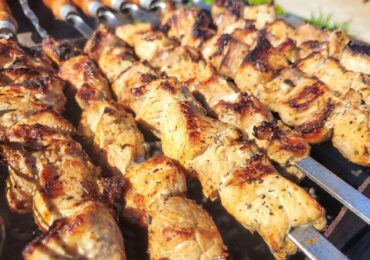 Самарцам рассказали, сколько стоит шашлычный набор