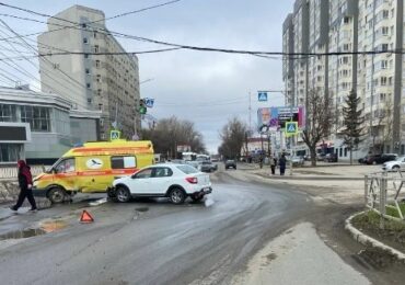 В Самаре на Советской Армии произошло ДТП