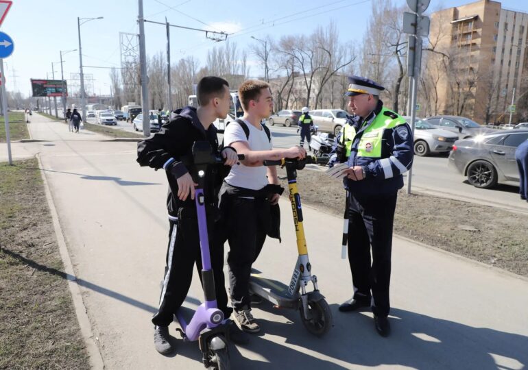 В Самаре проводят рейды по контролю использования средств индивидуальной мобильности
