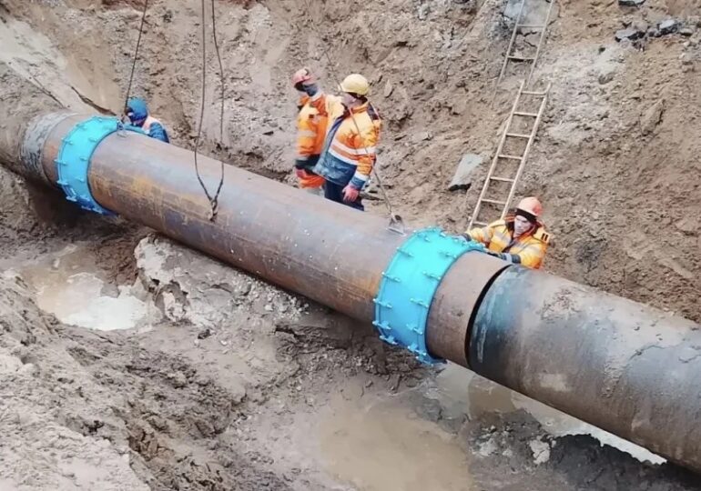 В Самаре заменили отрезок трубы на Молодогвардейской
