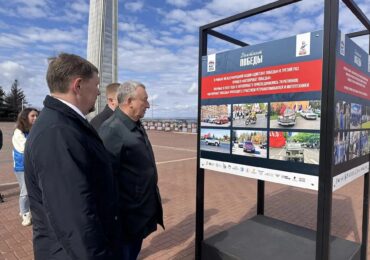 В Самаре открыли фотовыставку, посвященную «Диктанту Победы»