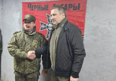 Иван Носков вручил бойцам СВО из Самары награды за освобождение поселка Удачное