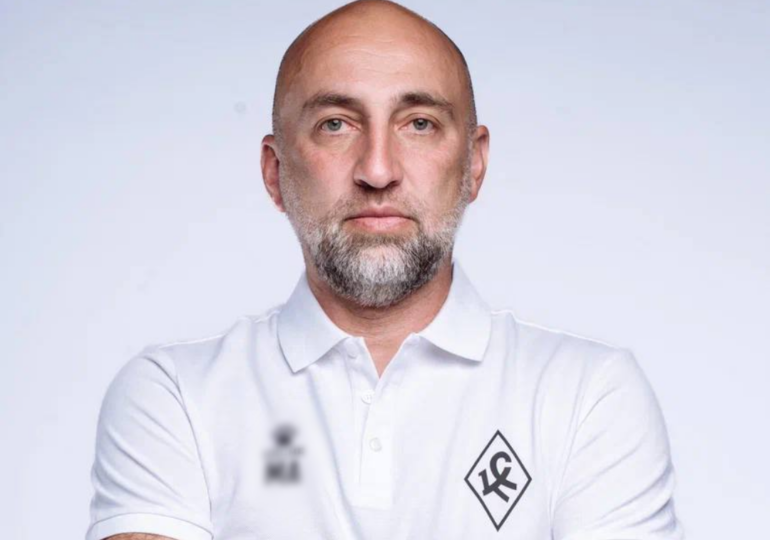 Магомед Адиев покидает пост главного тренера «Крыльев Советов»