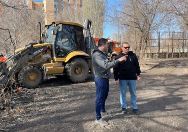 Самарцы собрали около 300 т мусора на первых субботниках