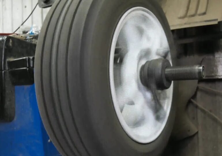 Самарским водителям необходимо сменить зимнюю резину на летнюю до июня