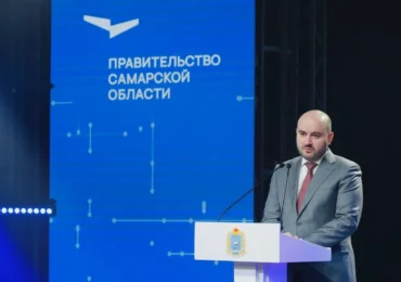 Губернатор Вячеслав Федорищев наградил лучших сотрудников отрасли связи