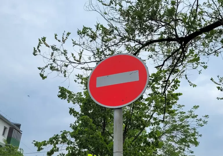 В центре Самары частично ограничат движение транспорта в дни празднования Дня Победы