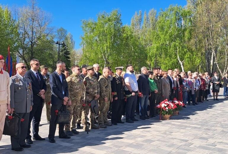В Самаре встретили гостей из ХМАО