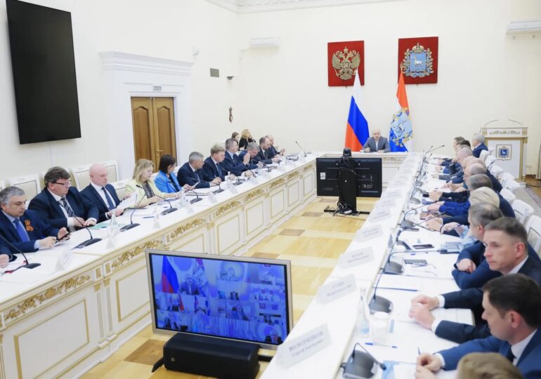 Вячеслав Федорищев поручил выстроить работу с застройщиками Самарской области
