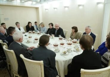 Губернатор Самарской области Вячеслав Федорищев встретился с ветеранами ВОВ