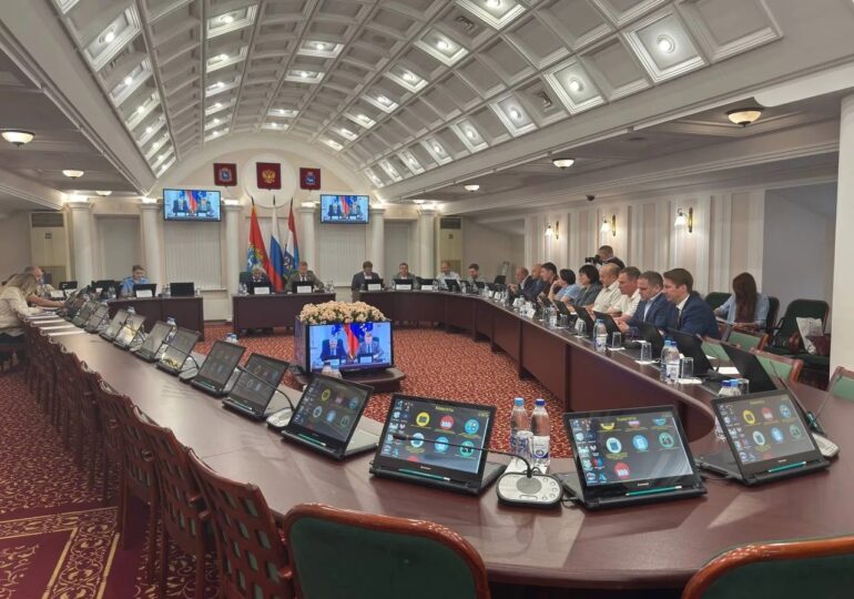 В Самаре обсудили вопрос сноса аварийного жилья