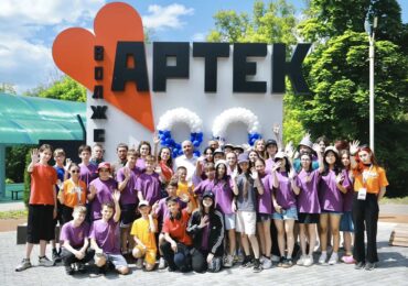 Вячеслав Федорищев посетил детский лагерь «Волжский Артек» в Самаре