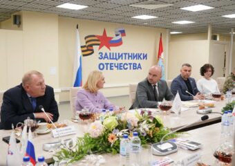 Вячеслав Федорищев поздравил сотрудников самарского филиала фонда «Защитники Отечества» с трехлетием организации