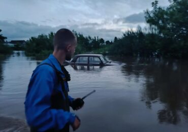В Самарской области из зоны подтопления эвакуировали два человека