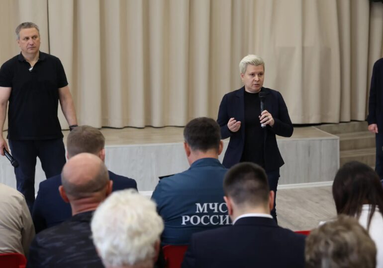В Самаре провели собрание с жителями дома №20 по 22 Партсъезда